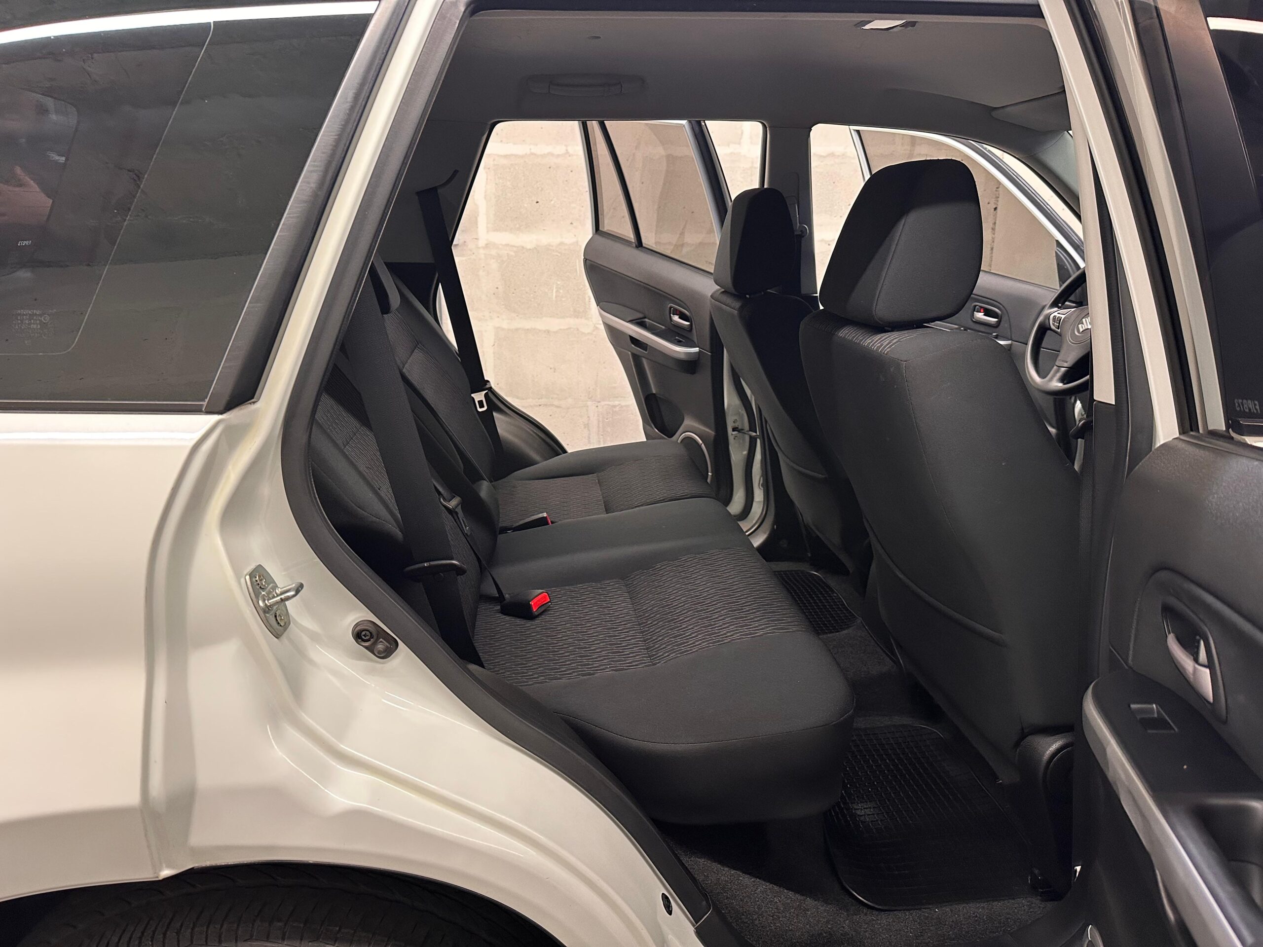 Suzuki Grand Nomade — foto 22 de 24
