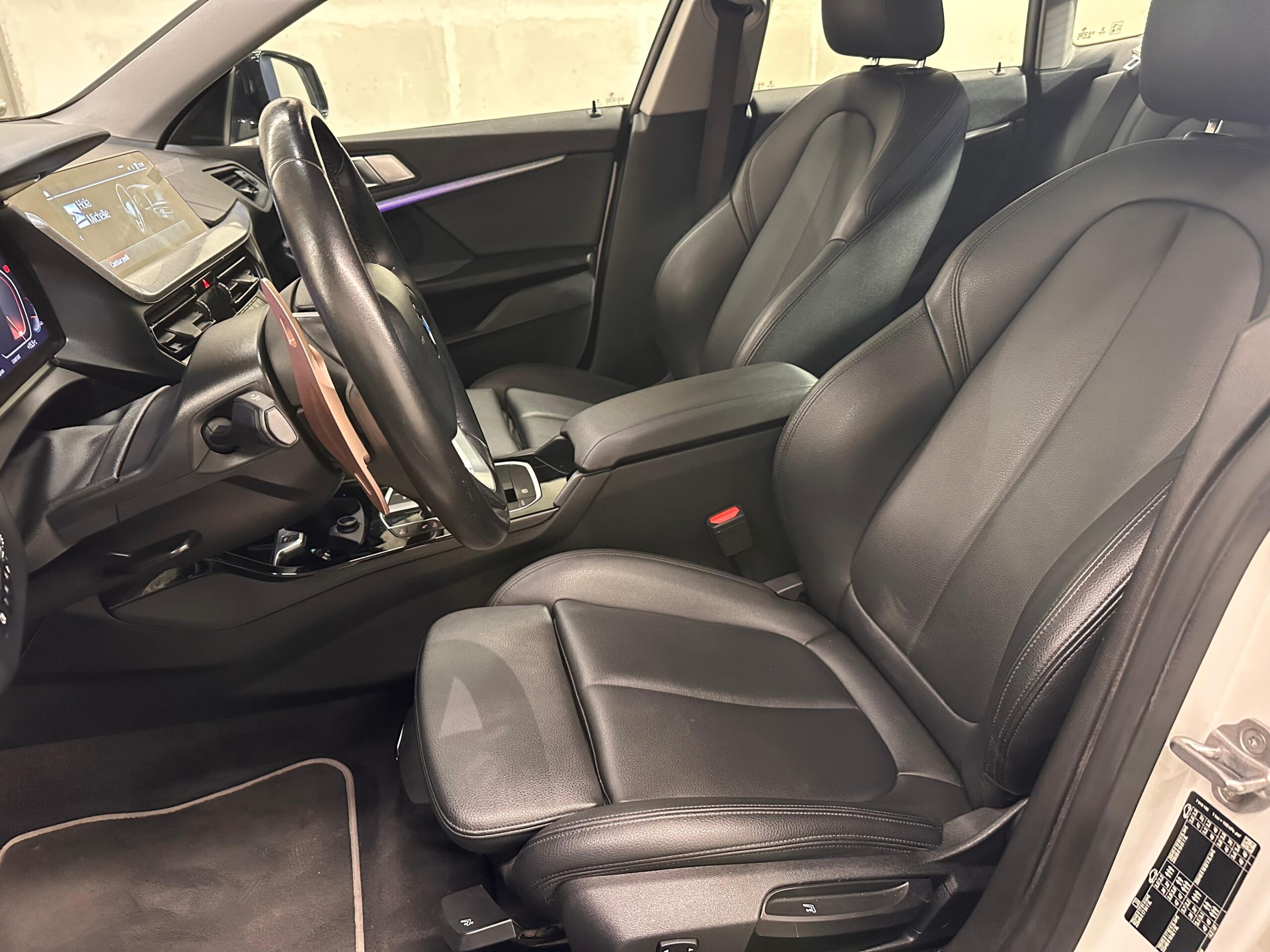 BMW 220I — foto 18 de 23