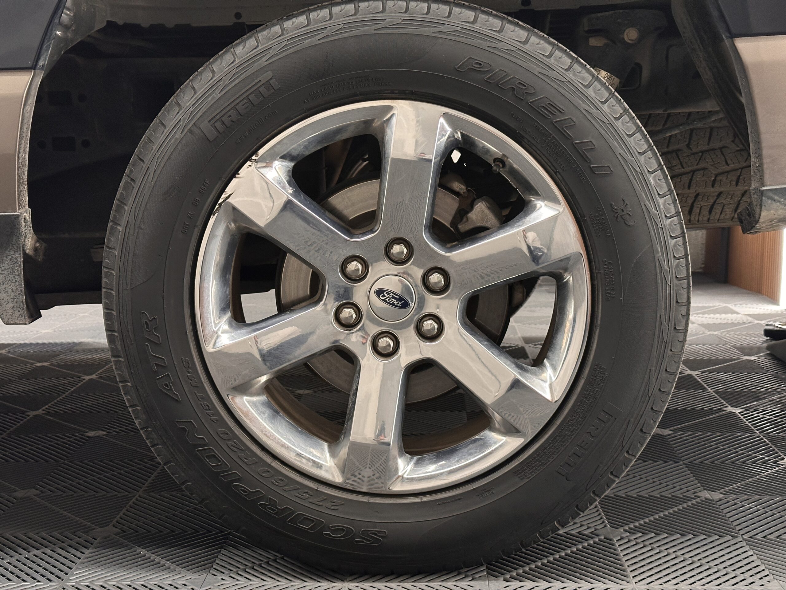 Ford F150 — foto 10 de 20