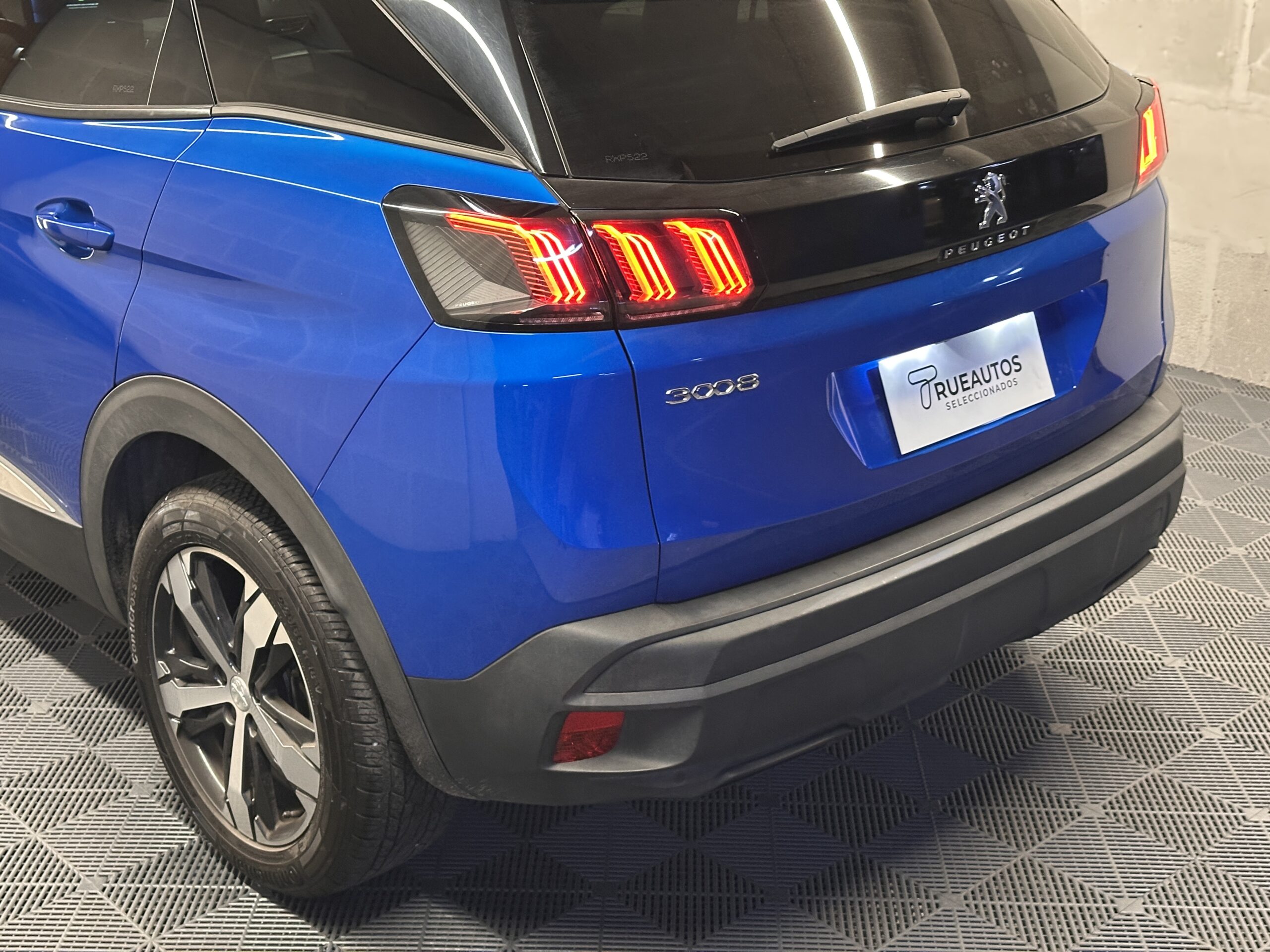 Peugeot 3008 — foto 8 de 20