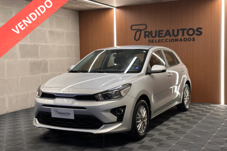 VENDIDO kia rio5